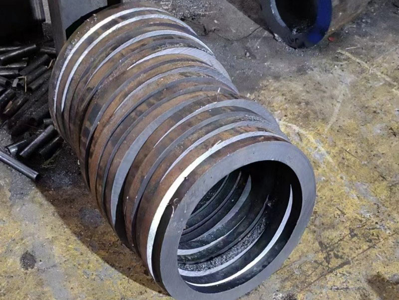 林口30CrMo无缝钢管切割
